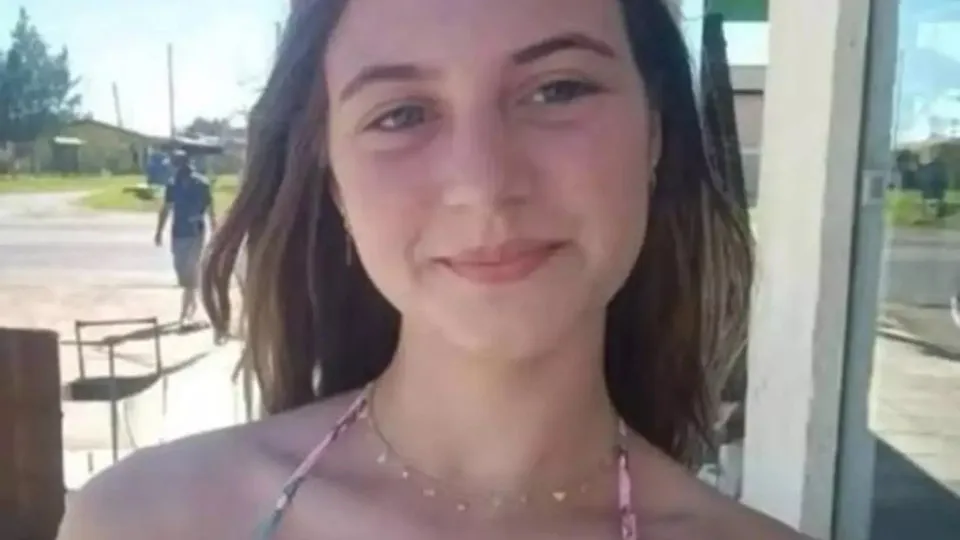 Adolescente de 14 anos é morta a facadas no RS; ex-padrasto é procurado