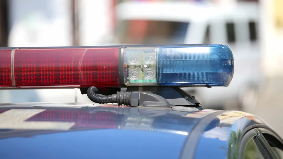 Mulher é baleada diante do filho de 10 anos em tentativa de assalto em SP