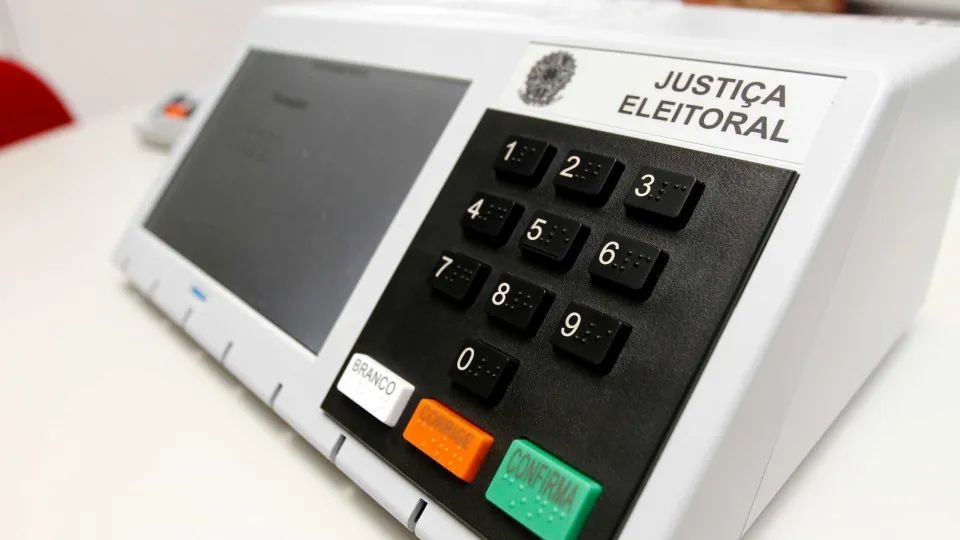 Saiba como a urna eletrônica garante a soberania do voto