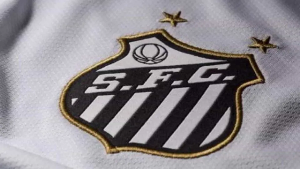 Conselheiros do Santos pedem reunião com Teixeira devido à crise financeira