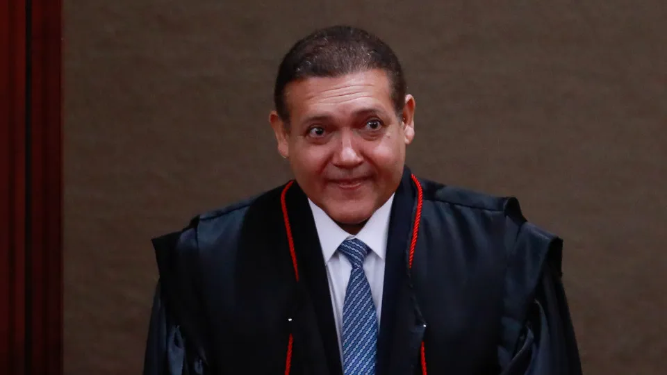 Kassio defende sistema eleitoral a embaixadores e cita risco de mau uso da IA em campanhas