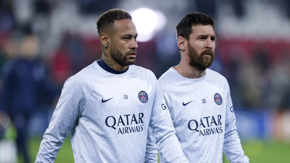 Neymar publica homenagem a Messi em dia de adeus do craque à Argentina