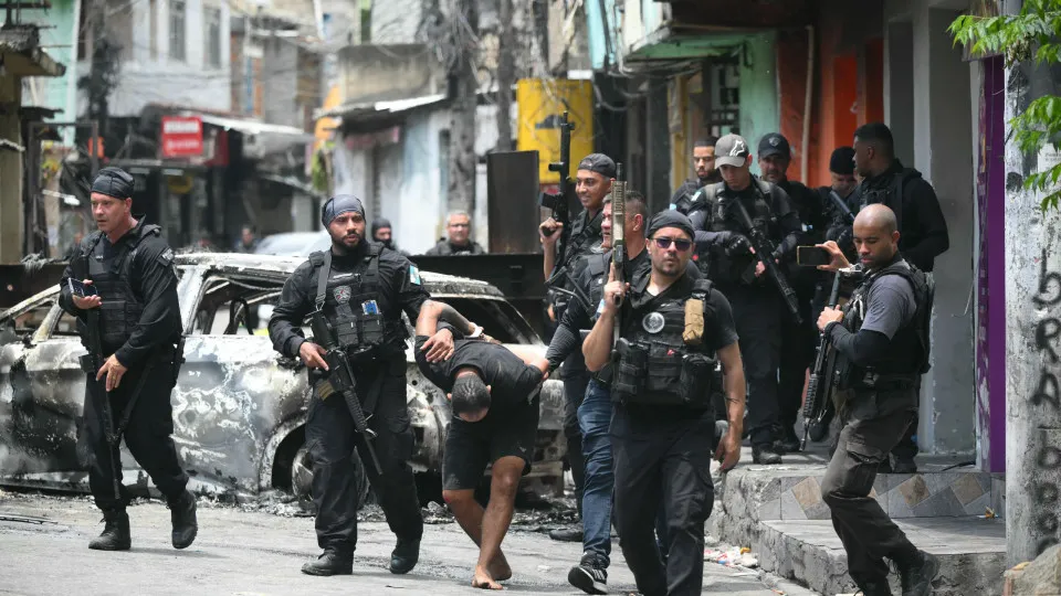 Brasil tem 6.600 pessoas mortas por policiais, com alta em 15 estados; Amapá e Bahia lideram