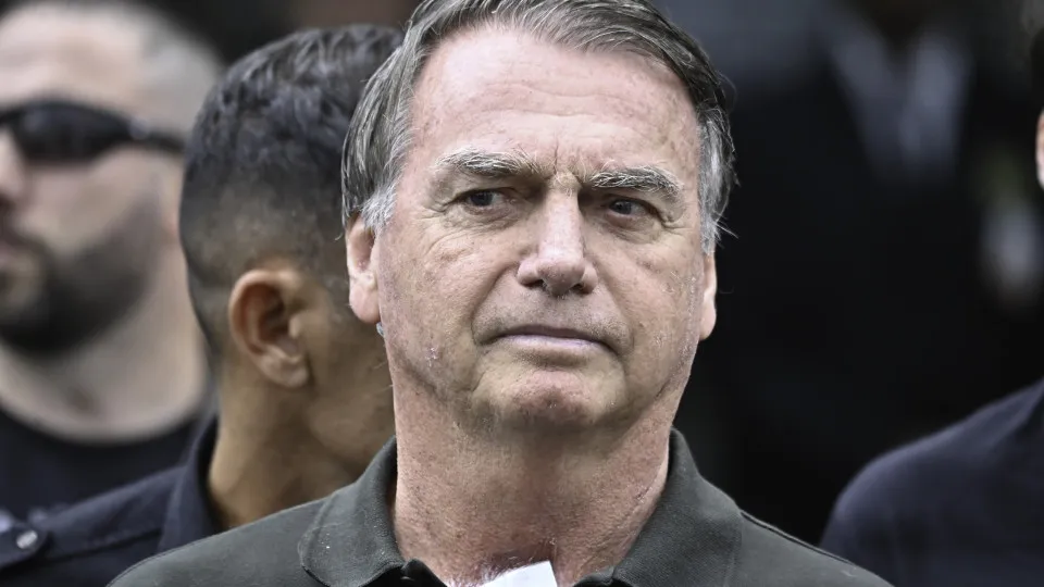 Bolsonaro diz a Moraes que não autorizou uso de imagem de IA em convenção do PL