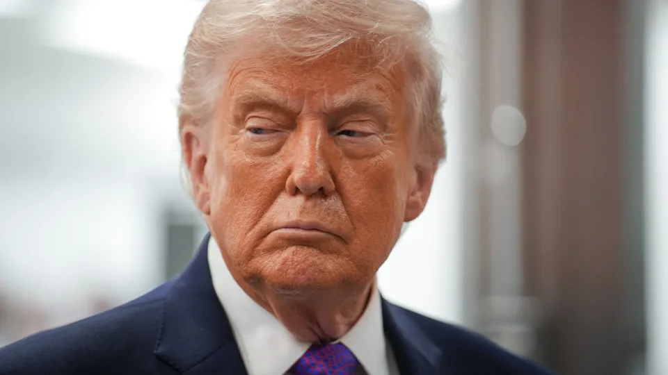 Trump diz que ligará para Putin para tratar de suspeita de peste pneumônica na Sibéria