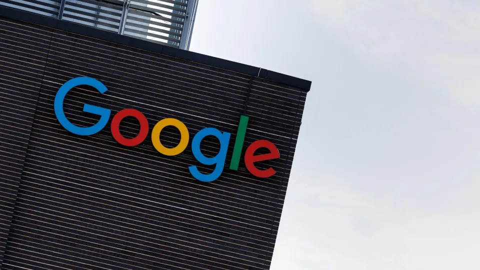 Google contesta tese do Cade sobre remuneração de jornais por IA e pede fim de investigação
