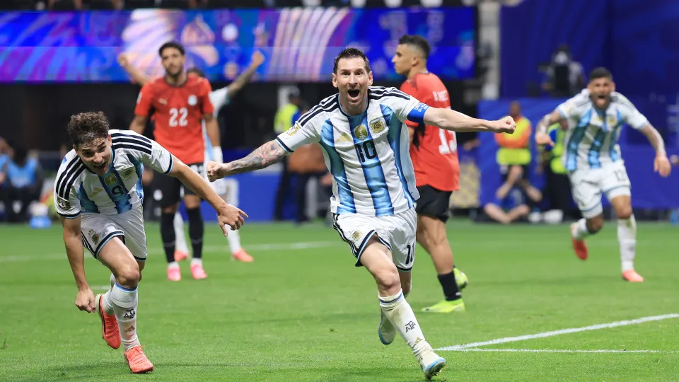 Europa domina as quartas; Argentina salva a América do Sul