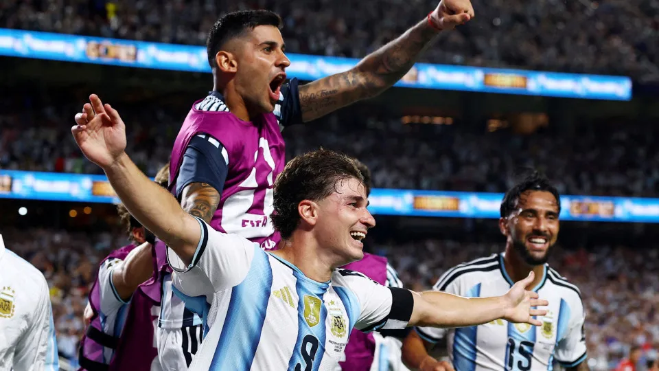 Após 36 anos, Copa volta a reunir apenas campeões nas semifinais