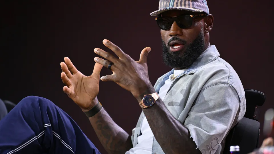 LeBron James abala NBA e é arrasado por Trump: "Talvez seja racista"